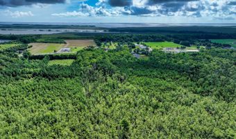 4468 Caratoke Hwy, Barco, NC 27917