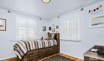 2921 N Arran Ct, Boise, ID 83702