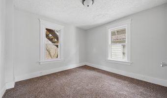 606 Brown St, Akron, OH 44311