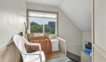 584 Lonsdale Ave, Central Falls, RI 02863