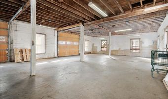 1450 Tarkiln Rd, Burrillville, RI 02830