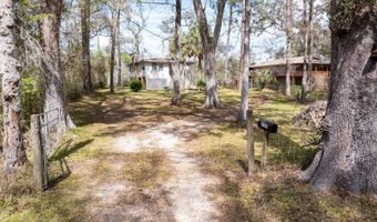 7910 SW 25th Pl, Bell, FL 32619