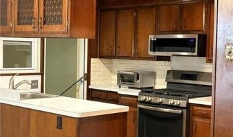 1952 S Law St, Allentown, PA 18103