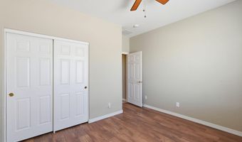 3220 E GLENEAGLE Dr, Chandler, AZ 85249