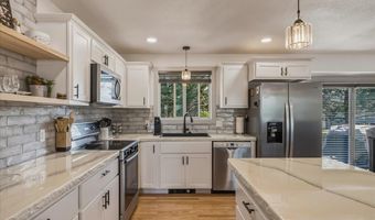 209 PONDEROSA Trl, Cheyenne, WY 82009