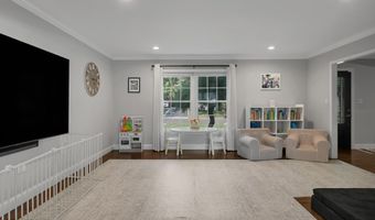 34 Green Meadow Blvd, Middletown, NJ 07748