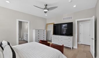 1100 HEWES St, Ambler, PA 19002