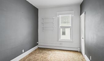 16 Lincoln Ave, Amsterdam, NY 12010