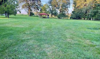200 BB Rd, Arthurdale, WV 26520