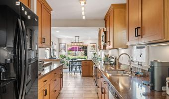 3732 Quebec Ave S, St. Louis Park, MN 55426