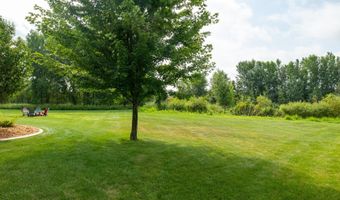 1101 W STARVIEW Ct, Appleton, WI 54913