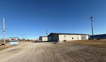 316 1st St, Aurora, NE 68818
