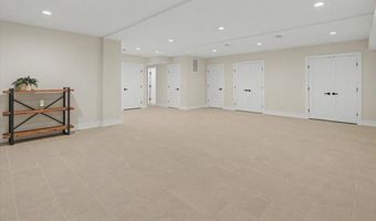 2902 VISTA St NE, Washington, DC 20018
