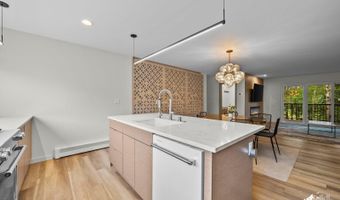 1785 Evangeline Ln, Anchorage, AK 99517