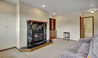 6950 Tamir Ave, Anchorage, AK 99504