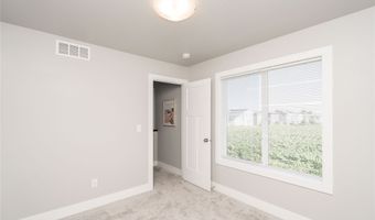 3901 NE 6th St, Ankeny, IA 50021