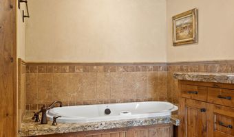 13471 Albright Ln, Bigfork, MT 59911