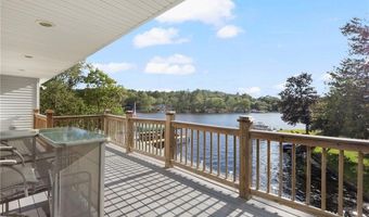 23 Indian Trl, Coventry, RI 02816