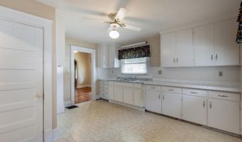1643 Maury St, Alcoa, TN 37701