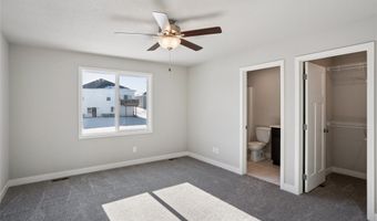 25088 Bluebird Cir, Adel, IA 50003