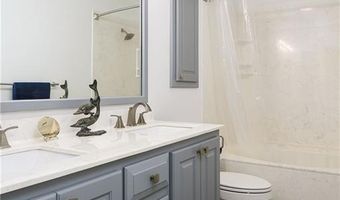 121 Fescue Dr, Advance, NC 27006