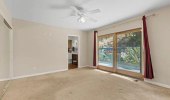 2901 Helix St, Spring Valley, CA 91977
