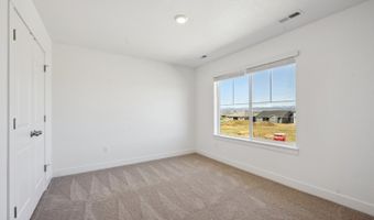 1860 Chaffee Crest Dr, Berthoud, CO 80513