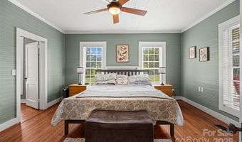 4220 Forest View Rd, Blacksburg, SC 29702