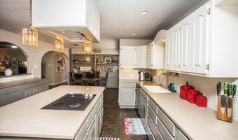 812 1st St, Abernathy, TX 79311