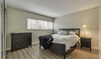 17756 NW LAKEWAY Ct, Beaverton, OR 97006