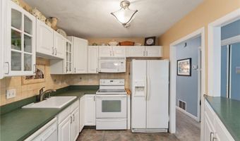 196 Old River Rd 147, Lincoln, RI 02865