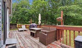 10 Lenape Trl, Albrightsville, PA 18210