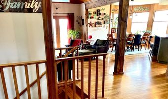 24352 St. Hwy Ee, Aurora, MO 65605