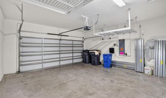 7029 OLD BENTON Dr, Apollo Beach, FL 33572
