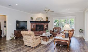 5916 Worth Ave, Benton, AR 72019