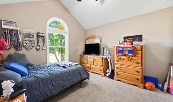 207 Ruger Dr, Bardstown, KY 40004