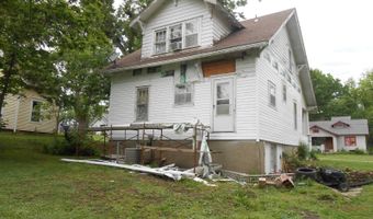 403 E Clay St, Albany, MO 64402