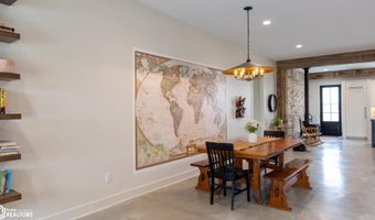 23249 Maple Rdg, Adel, IA 50003