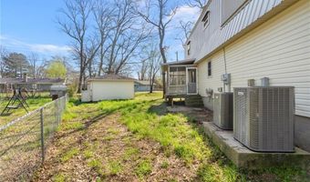 410 H St, Barling, AR 72923