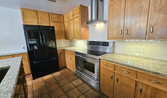 876 S La Mesa Dr, Benson, AZ 85602
