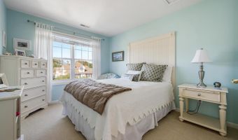 12147 Landings Blvd #104, Berlin, MD 21811