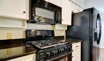 208 Rolling Hills Dr, Aledo, TX 76008