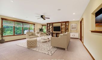 1915 Winding Ridge Ave, Indianapolis, IN 46217