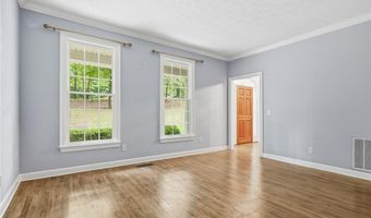 8882 TARA Ln, Auburn, AL 36830