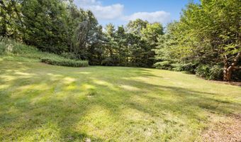 479 Blacks Rd, Cheshire, CT 06410
