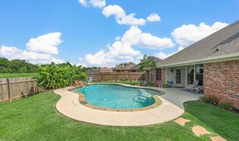 4206 Parkridge Dr, Benton, LA 71006