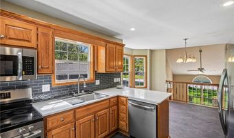 204 E 8th St, Adrian, MO 64720