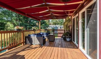 89 Elm St, Blackstone, MA 01504