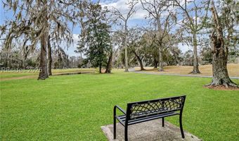 7 Greenwood Dr, Bluffton, SC 29910