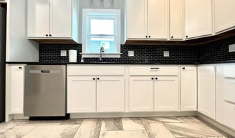 1810 H St, Bedford, IN 47421